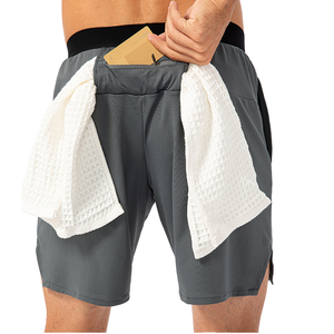 กางเกงกีฬาขาสั้นฤดูร้อนสำหรับผู้ชาย ผ้าถัก ระบายอากาศได้ดี เอวกลาง แห้งเร็ว ยืดหยุ่น เหมาะสำหรับวิ่ง ออกกำลังกาย ทรงหลวม สวมใส่สบาย - Product Image 1