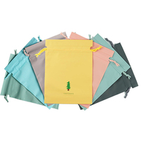 Sacs d'emballage en plastique transparents personnalisés de T-shirt de cordon de EVA pour des vêtements pour des chaussettes chaussures fourrure