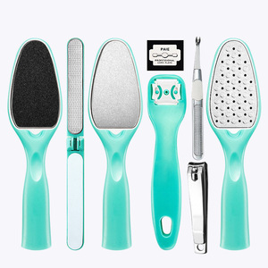 Kit de pédicure professionnel 8-en-1 : Râpe et éliminateur de callosités pour les pieds avec manche en plastique - Product Image 5