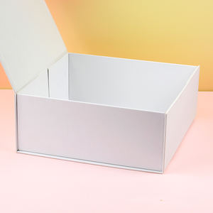 กล่องบรรจุภัณฑ์กระดาษแข็งลูกฟูกพับได้เป็นมิตรกับสิ่งแวดล้อมสีที่กำหนดเองสำหรับการจัดส่งชุดชั้นใน - Product Image 6