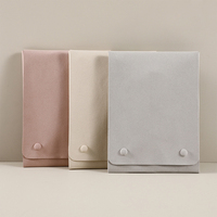 Pochette de luxe en microfibre Guardidea pour bijoux avec insert et coussinet, sac à bijoux pour colliers et bracelets avec logo personnalisé