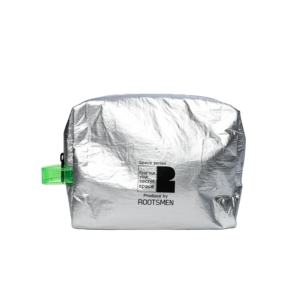 Sacs de maquillage de magasin conçus ingénieux sac cosmétique de papier de Tyvek de voyage pour de petits morceaux d'endroit - Product Image 1