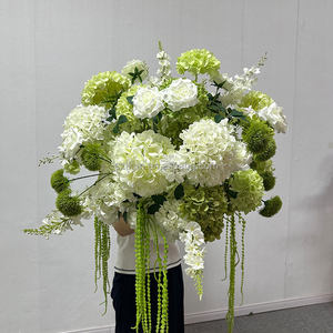 Offerta Speciale: Composizioni Floreali Artificiali di Ortensie e Rose Bianche e Verdi da 40cm, 60cm, 80cm per Centrotavola e Decorazioni Nuziali - Product Image 1