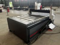 Machine de gravure CNC 1325 pour le bois et le MDF, routeur de découpe avec broche à refroidissement par eau 1300x2500