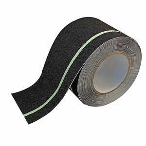 Adhésif acrylique imperméable antidérapant Bande de sécurité luminescente Bande de marche d'escalier en contreplaqué qui brille dans le noir Bande de traction antidérapante - Product Image 4