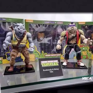 Figura de Acción de PVC de Alta Calidad NECA 2017SDCC Edición Limitada, Set de Cabeza de Tortuga y Cara de Cerdo, Color Modelo - Product Image 1
