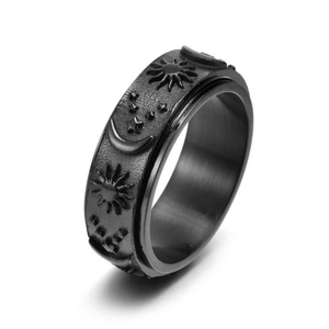 Anillo Antiestrés Giratorio de Acero Inoxidable con Diseño de Estrella, Luna y Sol, Chapado en Oro de 18K, Estilo Vintage - Product Image 2