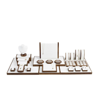 FORTE plateau à bijoux en bois massif personnalisé présentoir montre élégante bague pendentif plaque de rangement pour bagues montres et boîtes à bijoux