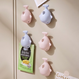 Clips de Sac en Forme de Baleine Mignonne, Scelleurs Alimentaires en Plastique Réutilisables pour la Conservation des Aliments, des Snacks et du Café - Product Image 1