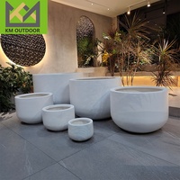 Jardinières Modernes Rondes en Ciment pour l'Extérieur et l'Intérieur – Grandes Pots de Fleurs pour Jardins et Cours