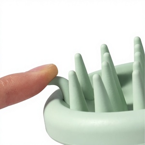 Cepillo de Silicona para Champú con Cerdas Suaves, Masajeador de Cuero Cabelludo para el Crecimiento del Cabello, Exfoliante para Eliminar la Caspa, Venta al Por Mayor - Product Image 3
