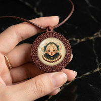 Collier tissé personnalisable avec plaque en bois imprimée clown de cirque, accessoire cadeau artistique vintage