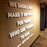 Lettres 3D en métal brossé argenté non lumineuses pour logo de bureau et marque de magasin