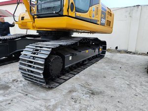 Maquinaria de Construcción Komatsu PC200-8 de Segunda Mano, Tamaño Mediano, en Oferta en China, con Motor Cummins, Caja de Cambios y Bomba - Product Image 5