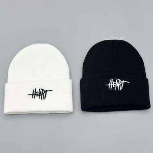 <span class=keywords><strong>Gorro</strong></span> <span class=keywords><strong>de</strong></span> punto transfronterizo <span class=keywords><strong>de</strong></span> Otoño/Invierno, <span class=keywords><strong>gorro</strong></span> cálido unisex <span class=keywords><strong>para</strong></span> clima frío, <span class=keywords><strong>gorro</strong></span> <span class=keywords><strong>de</strong></span> calavera con letras bordadas minimalistas. - Product Image 3