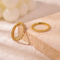 Cincin Jari Minimalis Geometris Berlapis Emas 18K PVD Stainless Steel Anti-Kusam yang Trendy dengan Zirkon untuk Perhiasan Wanita.