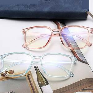 Gafas con Logotipo Personalizado, Última Moda Retro, Gafas Anti Luz Azul Baratas para Hombre y Mujer, Gafas de Computadora con Bloqueo de Luz Azul para Mujer - Product Image 1