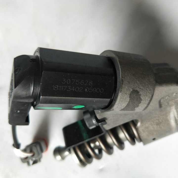 genuine engine parts M11 QSM11 ISM11 fuel injector 3075628  