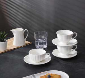 Ensemble tasse et soucoupe en porcelaine blanche personnalisé pour hôtel, restaurant, mariage, vente en gros - Product Image 5