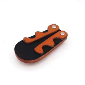 Soporte de Taco de Billar Portátil de Cuero con Diseño 'Buena Suerte', Práctico y Fácil de Usar, Compacto para Billar/Snooker - Product Image 2