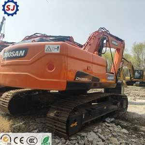 รถขุดดินมือสอง Doosan DX225LC รถขุดหนักสำหรับงานก่อสร้าง ใช้งานน้อย ชั่วโมงการทำงานต่ำ - Product Image 1