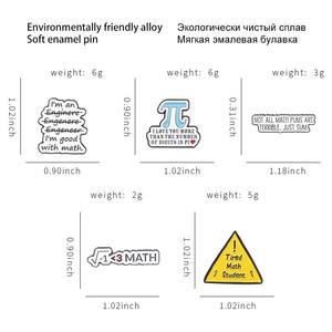 Broche en métal personnalisée avec logo, émail doux, pour laboratoire de <span class=keywords><strong>chimie</strong></span>, <span class=keywords><strong>physique</strong></span>, mathématiques, tube PI, vente chaude - Product Image 5