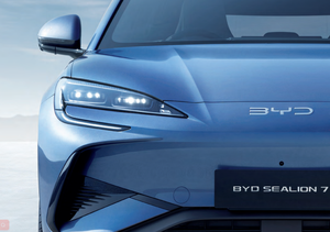 Batería de Alta Capacidad de 82.5kWh, Potencia Máxima de 390kW, 0-100 km/h en 4.5s, Pantalla Giratoria de 15.6 Pulgadas y Sistema de Sonido Dynaudio - Product Image 3