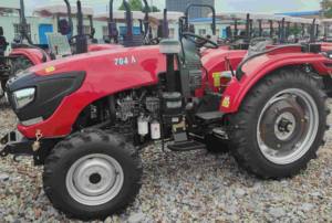 Precio del Tractor Farmtrac <span class=keywords><strong>de</strong></span> 70 CV, Tractor Agrícola <span class=keywords><strong>de</strong></span> 30, 40, 50, 60, 70, <span class=keywords><strong>80</strong></span>, 100, 120, 160, 180 CV - Product Image 3