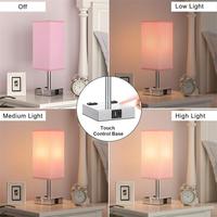 Lampe de table moderne avec abat-jour en tissu, port de charge USB, base chromée, lampe de chevet pour chambre à coucher, hôtel, décoration de la maison