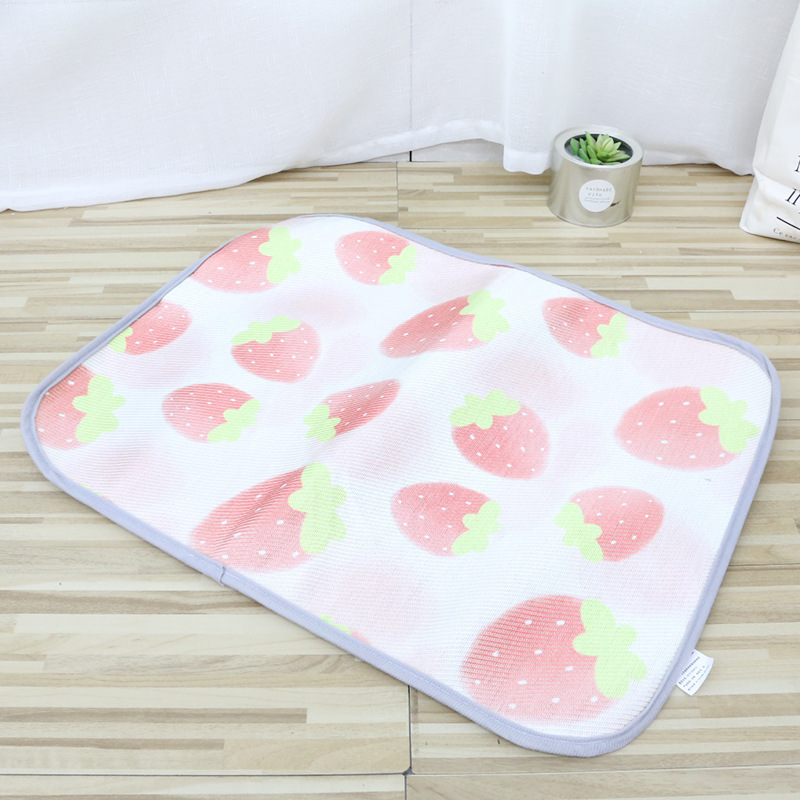 [Nouveau tapis de soie glacée] - Pudding aux fraises