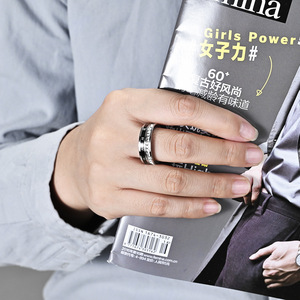 แหวนแฟชั่นผู้ชาย แหวนหมุนได้ ประดับเพชรเต็มวง ตัวเลขโรมัน วัสดุเหล็ก ชุบทองคำ ชุบทองคำชมพู ฝังเพชรแบบ Pave ของขวัญ เครื่องประดับ - Product Image 2