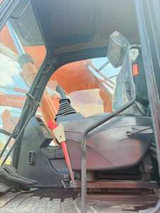 Excavadoras hidráulicas sobre orugas Doosan DX300LC usadas bajas horas de trabajo bien protegidas condición incluye cojinete de engranaje de motor - Product Image 3