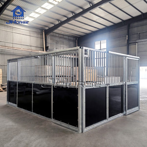 Façades de box à chevaux temporaires et économiques, noires, avec portes coulissantes, fenêtres et panneaux pour écuries - Product Image 2