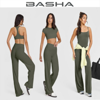 Ensemble de yoga 4 pièces grande taille pour femme, effet seconde peau, taille haute, comprenant un pantalon droit, une veste de sport ajustée, un débardeur et un short évasé effet push-up