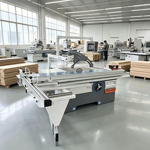 Scie à panneaux à table coulissante CNC robuste pour le bois, machine de découpe de haute précision avec norme CE pour le travail du bois - Product Image 1