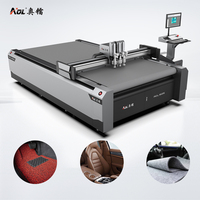 Máquina de Corte Industrial CNC con Cuchilla Oscilante para Paneles Acústicos de PET y Fibra de Poliéster con Corte en V