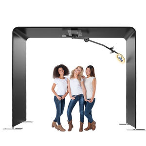 Party Sky 360 Photo Booth con base giratoria Operación inalámbrica y diseño duradero OEM Solución al por mayor - Product Image 1