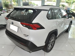 <span class=keywords><strong>Toyota</strong></span> <span class=keywords><strong>RAV4</strong></span> FWD 2.0 <span class=keywords><strong>Essence</strong></span> et Hybride en Stock – Voitures Neuves et d'<span class=keywords><strong>Occasion</strong></span>, Édition Fashion Plus 4x4 SUV - Product Image 6