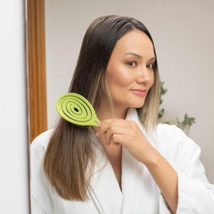 <span class=keywords><strong>Cepillo</strong></span> para el Cabello con Ventilación de Paja de Trigo Ecológico con Logotipo Personalizado, <span class=keywords><strong>Cepillo</strong></span> Desenredante en Espiral con <span class=keywords><strong>Cerdas</strong></span> de Nylon, Venta al por Mayor con Marca Privada OEM - Product Image 6