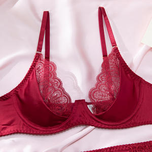 KKDZ-009 セクシーランジェリー 軽量ブラジャー ショーツ ストッキングセット レディース フレンチスタイル レース 女性用 シースルーランジェリー - Product Image 6