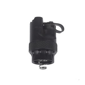 Linterna Táctica M300 M600 con Interfaz SF, Doble Función, Tapa Trasera con Enfoque Ajustable, Batería Recargable, LED, para Camping, Ciclismo Nocturno - Product Image 4