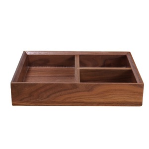 Caja de almacenamiento de madera de nogal negro, caja rectangular multifunción con 4 compartimentos para dulces, organizador de escritorio para el hogar - Product Image 5
