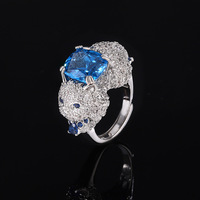2024 diamant à haute teneur en carbone simulé émeraude 10*12mm léopard anneaux bijoux de mode pour les mariages et fiançailles des femmes