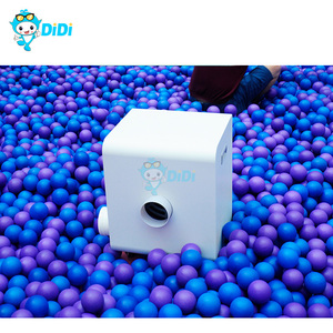 Machine de nettoyage et de désinfection à sec pour piscines à balles en mousse de petite taille, usage domestique, pour aires de jeux intérieures et balles océaniques - Product Image 5