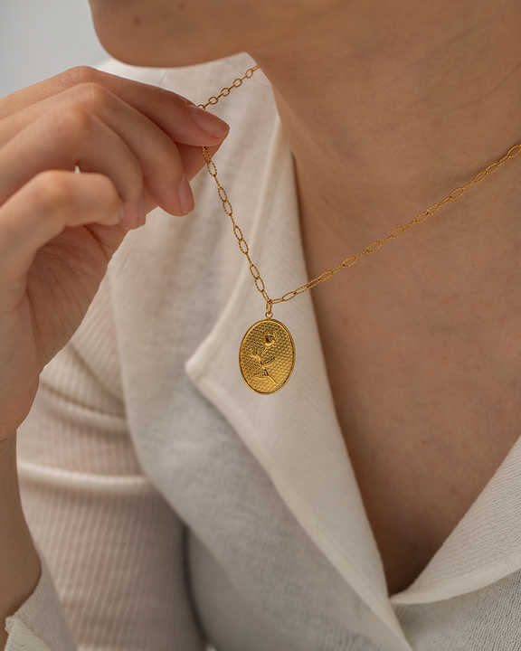 クラシックフレンチローズパターンオーバルシェイプペンダント  