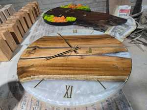 Horloge murale en résine époxy bois – Horloge décorative élégante faite à la main pour la maison et les espaces commerciaux - Product Image 2
