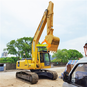 รถขุดโคมัตสึของแท้จากญี่ปุ่น รุ่น PC220-8 PC220-8MO PC220-10 PC240LC-8 PC120-8 PC200-8 รถขุดโคมัตสึมือสอง PC220 มีสินค้าในสต็อก - Product Image 1
