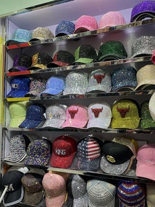 Chapeau Fez Rouge en Feutre Marocain de Casablanca pour Adulte - Product Image 5