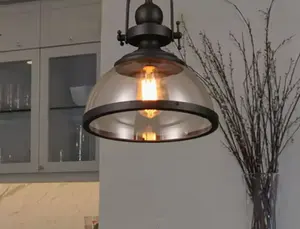 ضوء زجاجي قلادة على الطراز الصناعي الكلاسيكي لغرف المعيشة والحانات والفنادق من Zeal Lighting