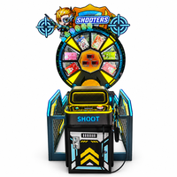 360 °   Machine de jeu de tir aux ballons en forme de grande roue rotative avec pistolet laser pour équipement de terrain de jeu intérieur